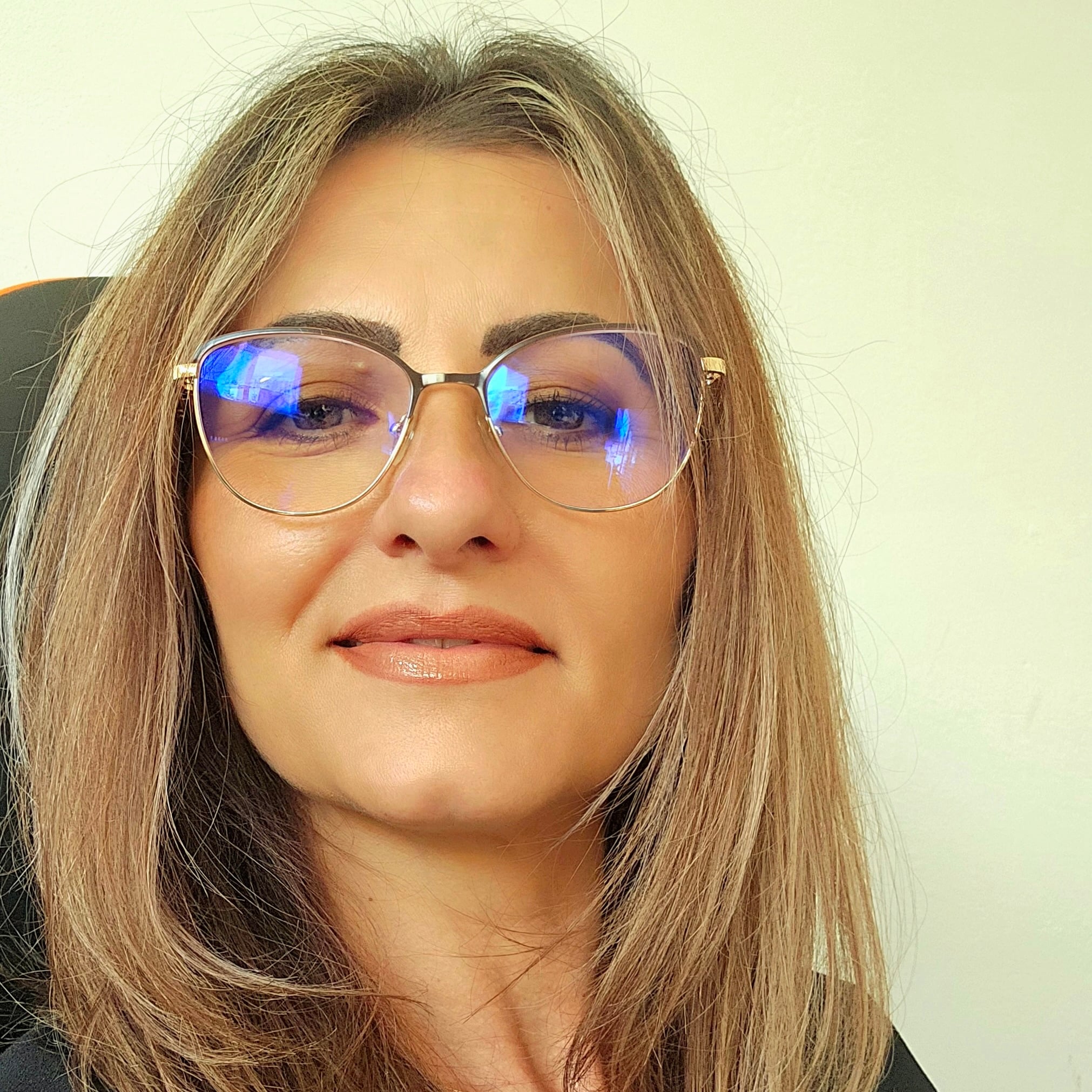 simona-strinu