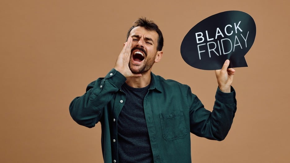 Oferte la credit de Black Friday? Vezi ce pregătesc băncile în 2025