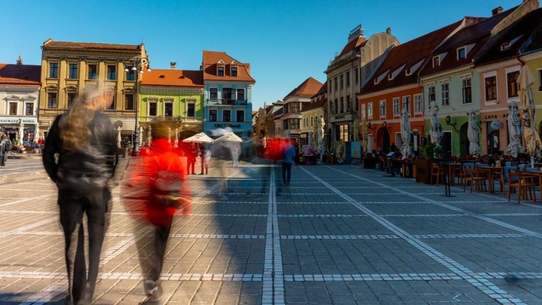 Cum afectează războiul din Iran creditarea și imobiliarele din România?