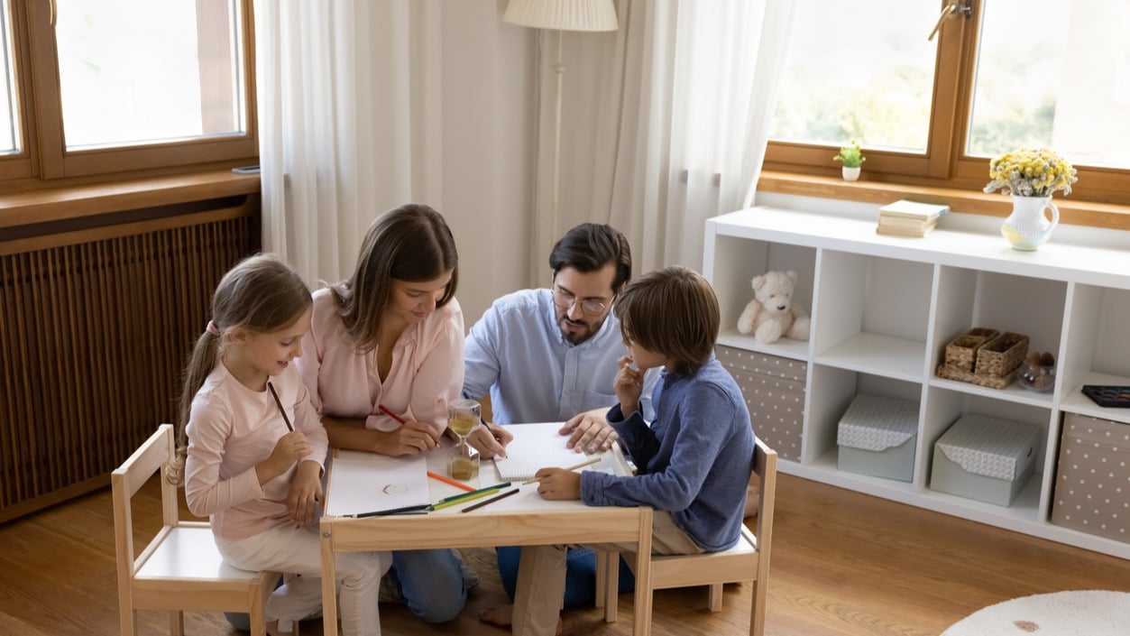 Studiu Imobiliare.ro Finance: Efectele creditului asupra vieții românilor