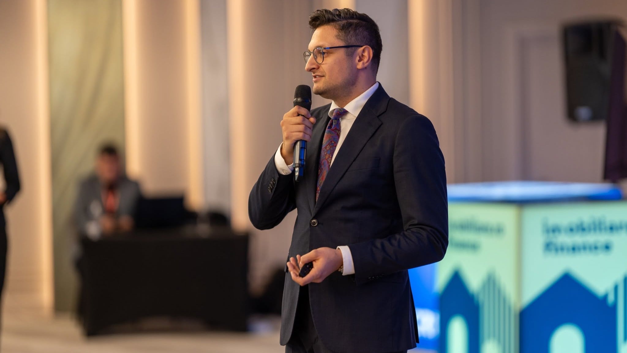 Ce venit îți trebuie pentru un apartament nou în Iași și cât se împrumută ieșenii pentru locuință