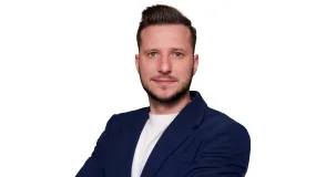  Eduard Babotă 